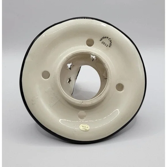 Yankee Candle Black Halloween Witch Hat Spiders Ceramic Candle Jar Topper Shade - Picture 7 of 11